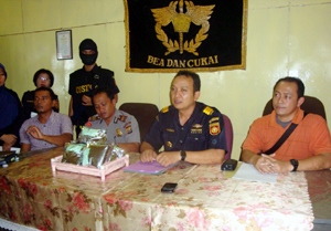 BC Selatpanjang Gagalkan Penyeludupan 5 Kg Sabu
